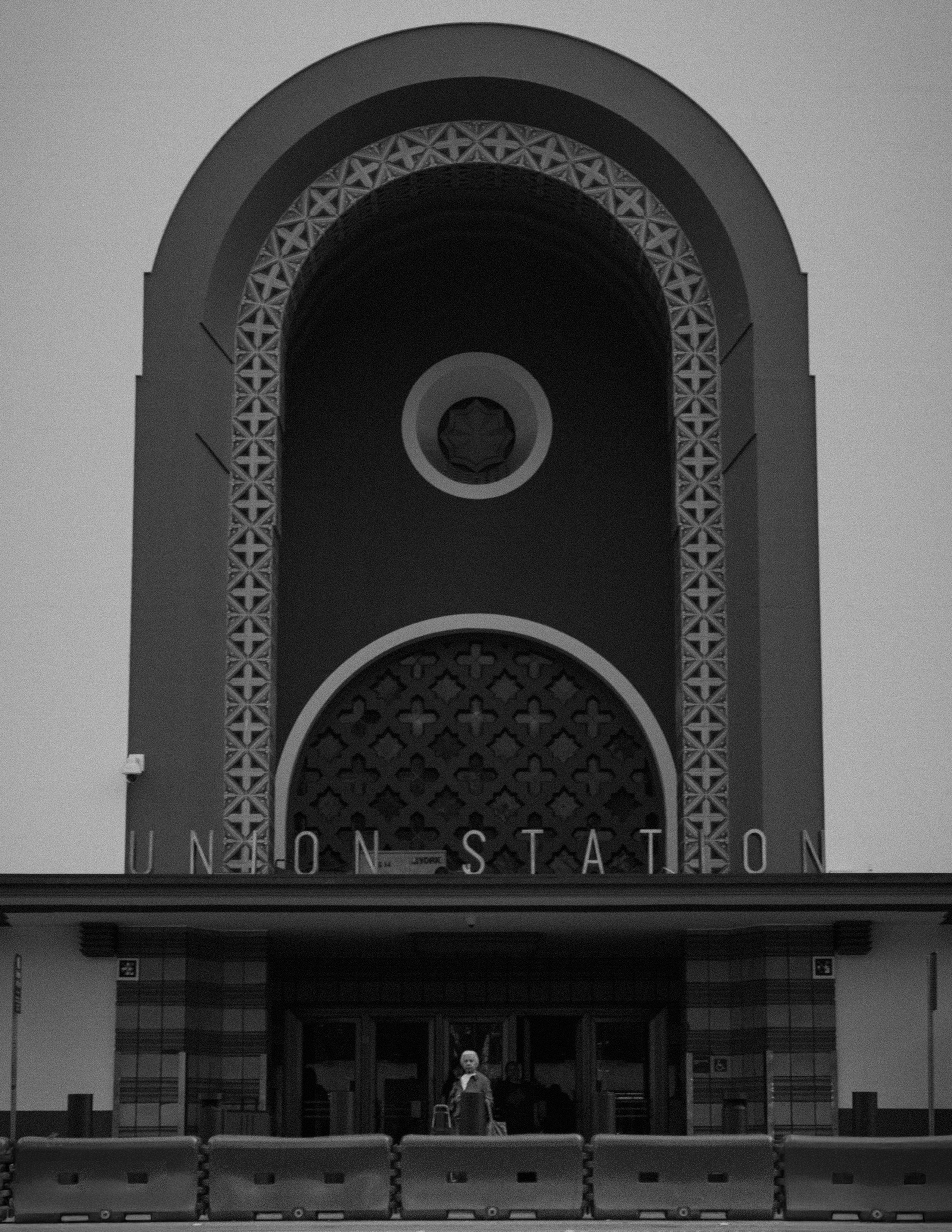 Structure of Silence section 01 top image