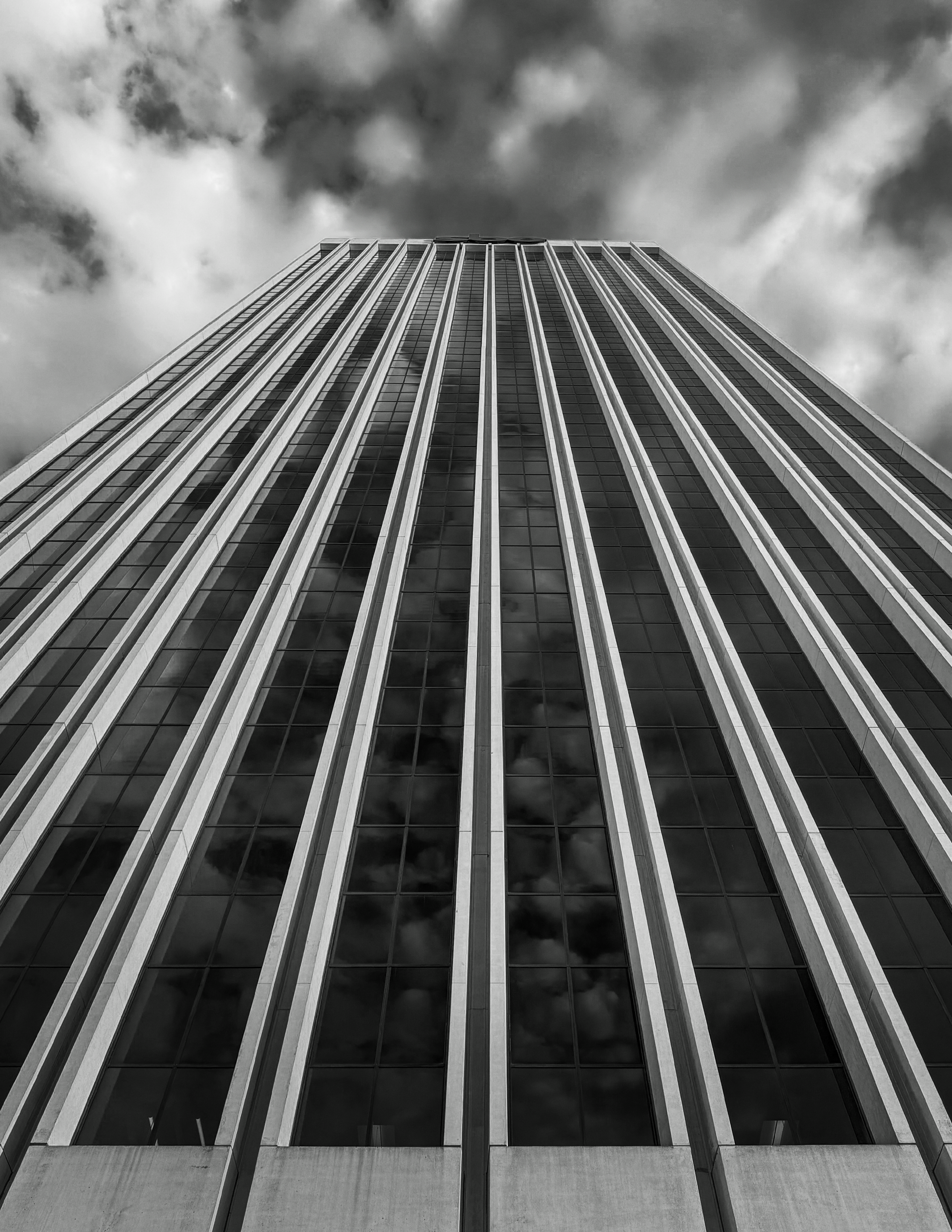 Structure of Silence section 01 left overlap image